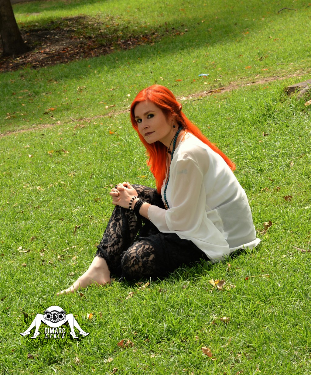 Yang, by Angieluthien.